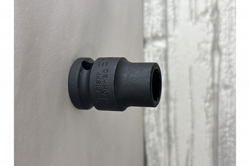 44813 Головка 1/2" 12-ти гранная ударная 13мм. FORCE 1