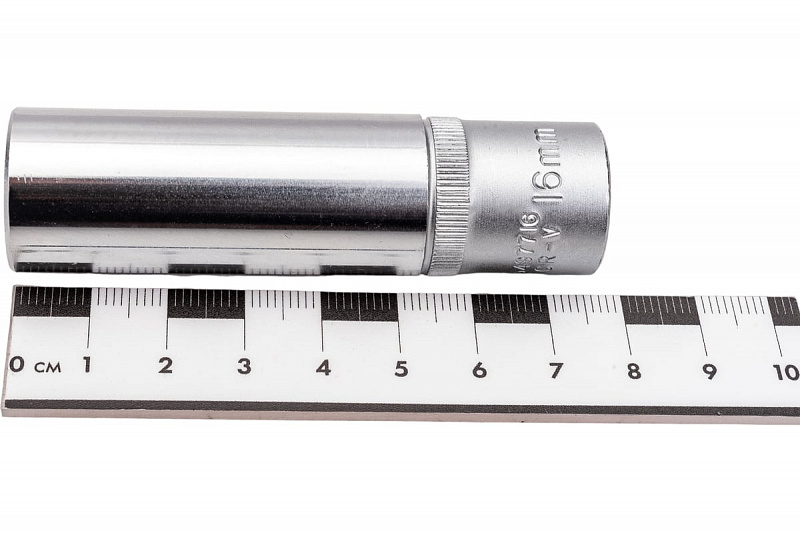 5497716 Головка 1/2" удлиненная 12-ти гранная 16мм. L=77мм. FORCE 4
