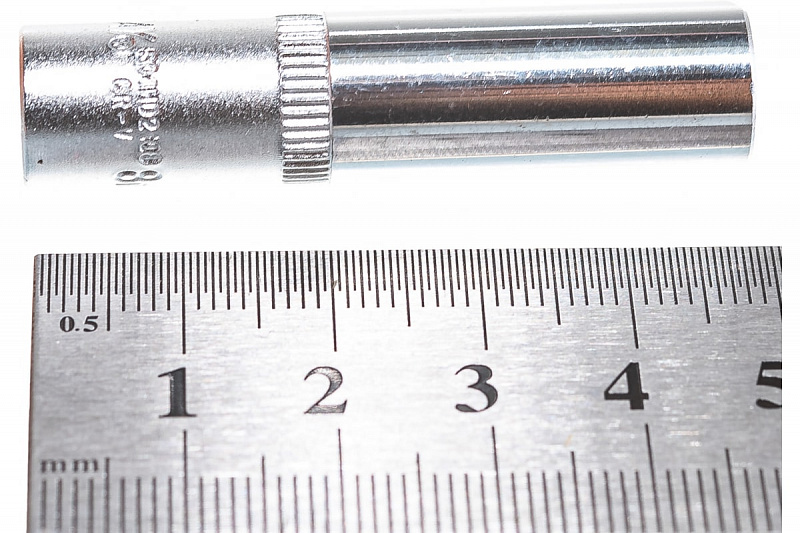 S04HD2108 Головка 1/4" 6-ти гранная удлиненная 8мм. JONNESWAY 3